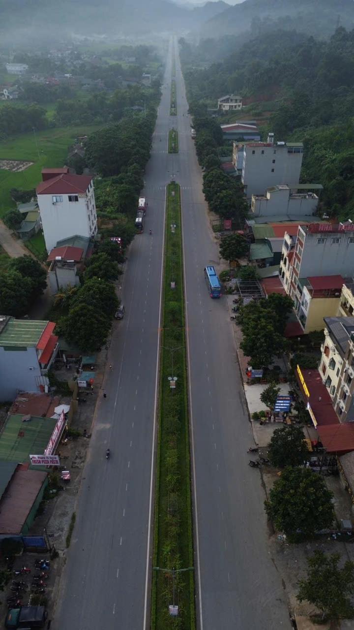 Viet Hung Hostel-Motorbikes-Bus Ticket Lang Lap Exterior foto