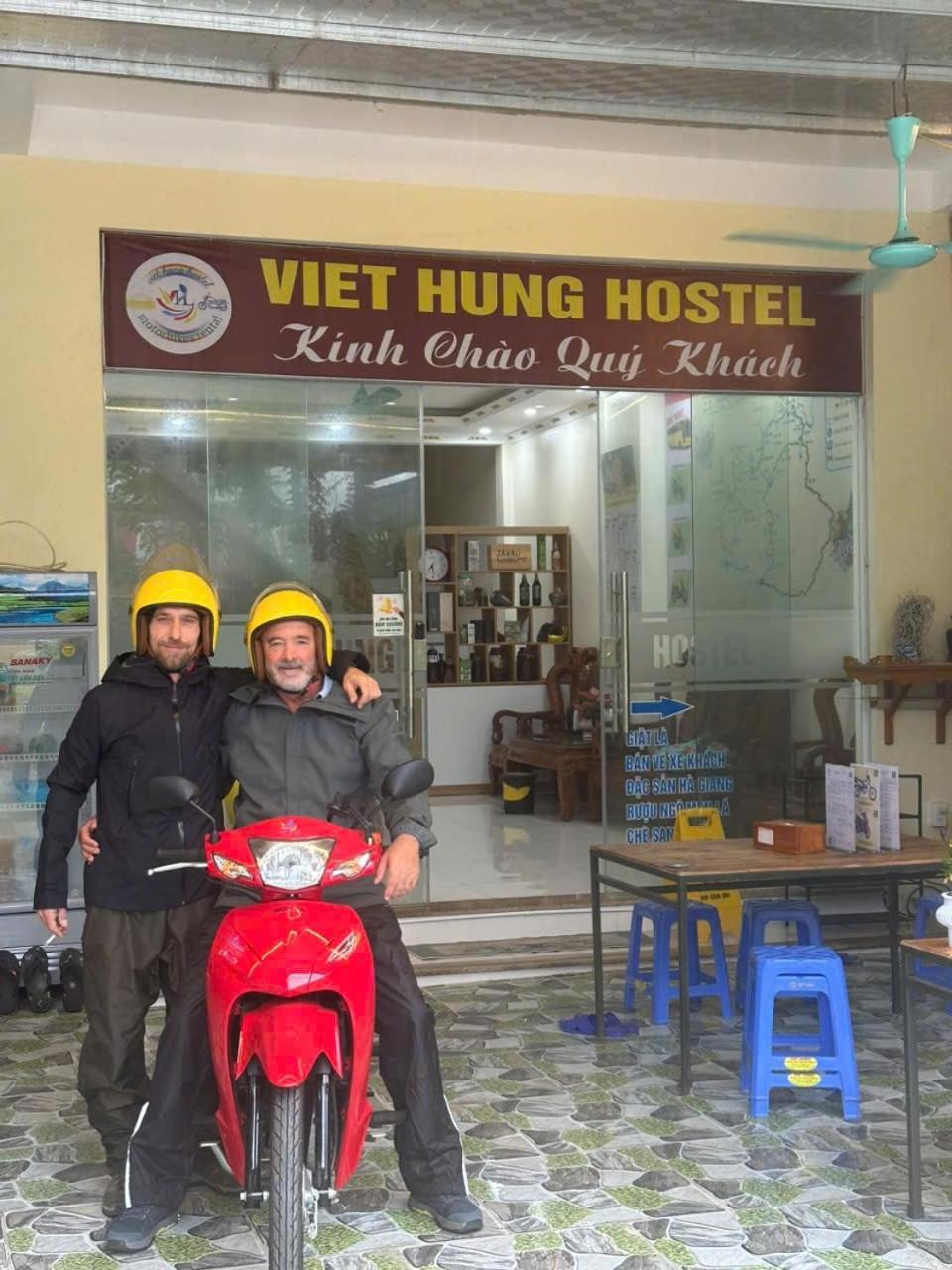 Viet Hung Hostel-Motorbikes-Bus Ticket Lang Lap Exterior foto